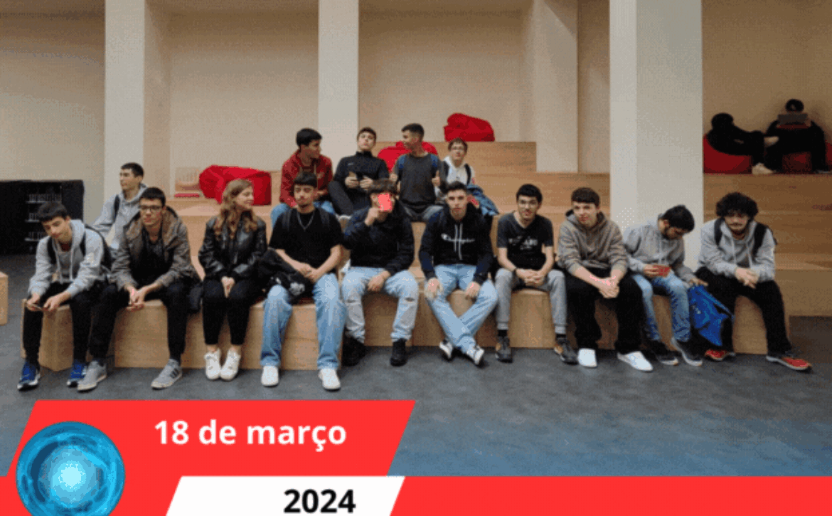 Curso Profissional TGPSI visita o TUMO