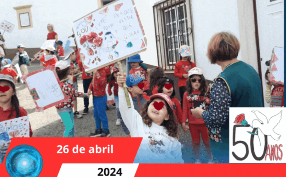 Desfile pela Liberdade na localidade de Espinho
