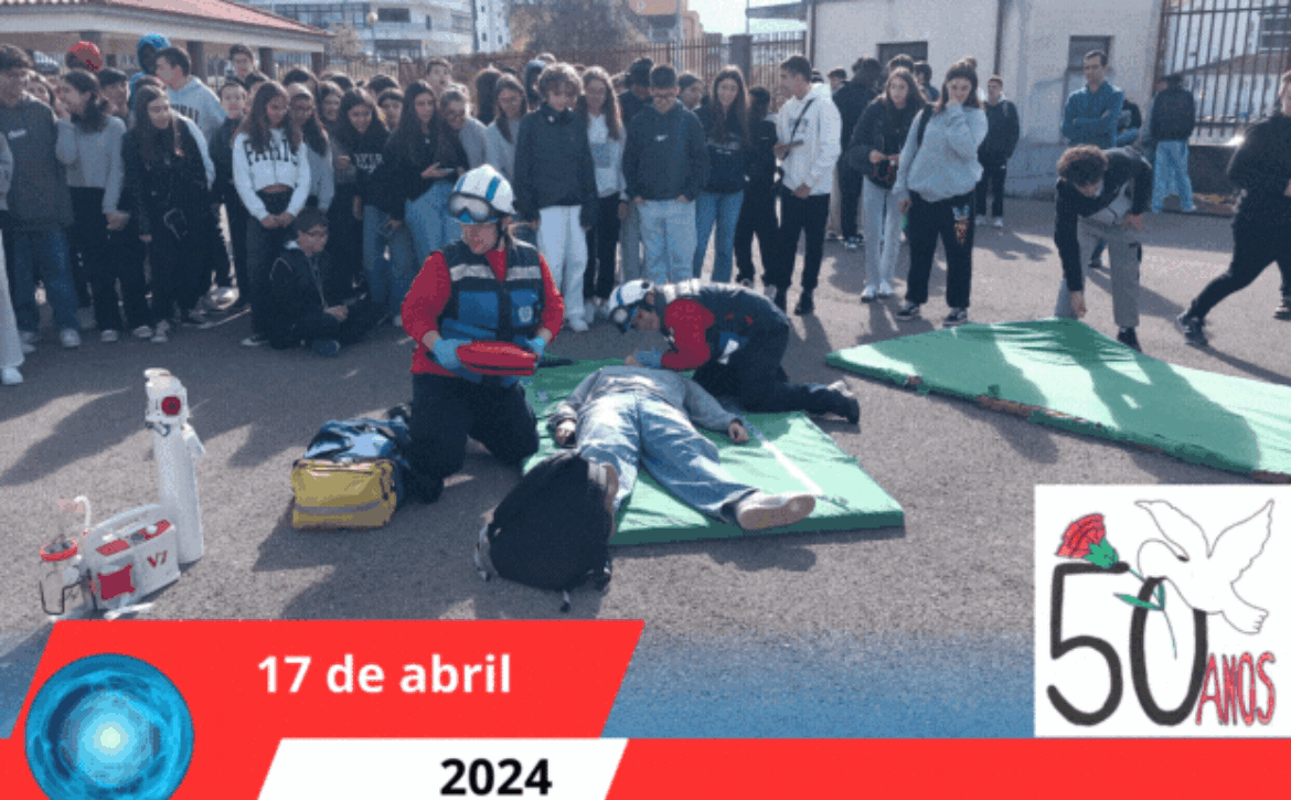 Simulacro de emergência na Escola Básica e Secundária José Falcão